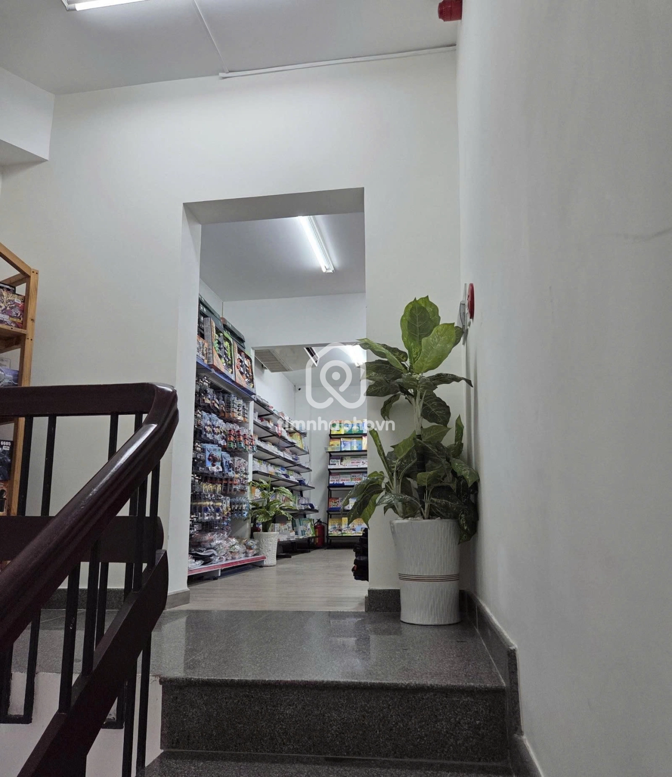 141 Đường Phan Đăng Lưu, Phường Cầu Kiệu