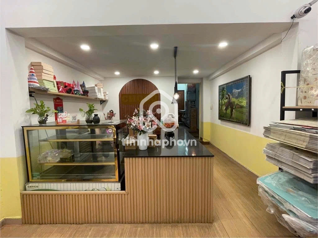 52 Đường Hoa Lan, Phường Cầu Kiệu